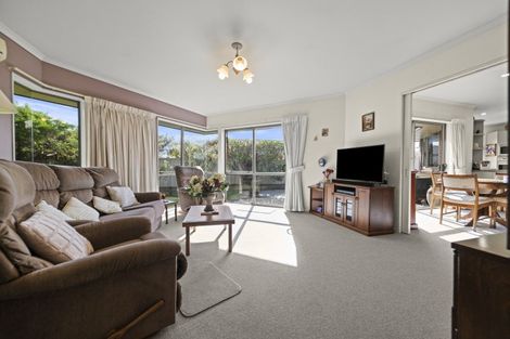 Photo of property in 7 Lancewood Lane, Roslyn, Palmerston North, 4414