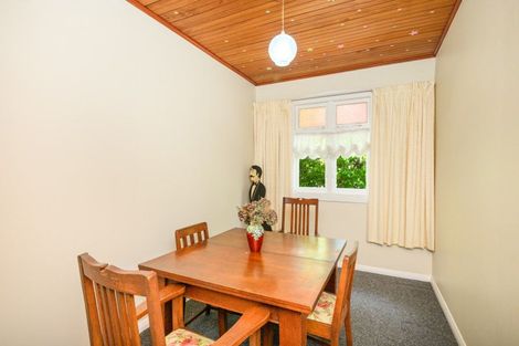 Photo of property in 19 Beresford Street, Takaro, Palmerston North, 4410