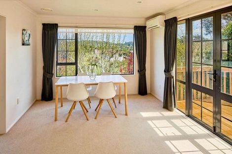 Photo of property in 14 Musket Lane, Whitby, Porirua, 5024