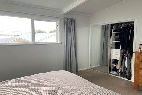 Photo of property in 9 Ridgemount Rise, Mangere Bridge, Auckland, 2022