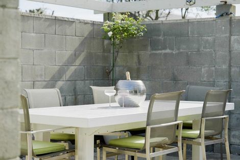 Photo of property in 115 Field Way, Waikanae Beach, Waikanae, 5036