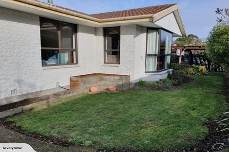 Photo of property in 12 Camrose Place, Ilam, Christchurch, 8041