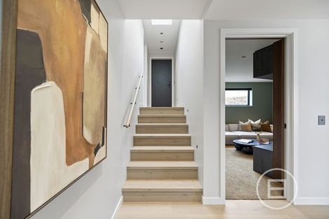 Photo of property in 86 Middleton Road, Queenstown Hill, Queenstown, 9300