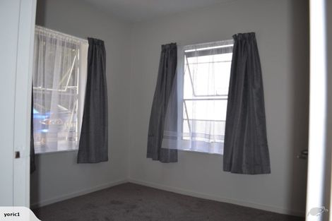 Photo of property in 161u2 Glenmore Street, Kelburn, Wellington, 6012