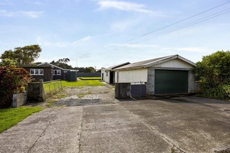 Photo of property in 1 Wood Street, Kakaramea, Patea, 4598