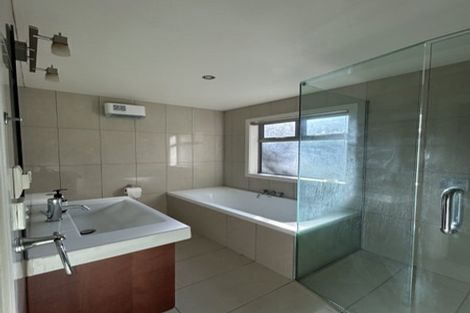 Photo of property in 40a Overtoun Terrace, Hataitai, Wellington, 6021