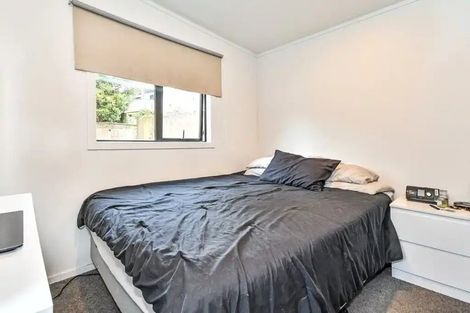 Photo of property in 15 Lowburn Place, Clover Park, Auckland, 2019