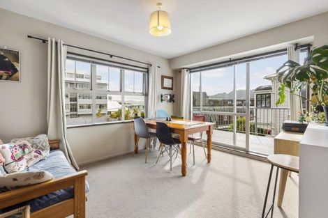 Photo of property in 8j Finlay Terrace, Mount Cook, Wellington, 6021