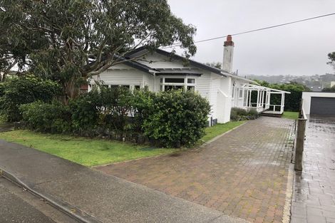 Photo of property in 14 Petherick Crescent, Johnsonville, Wellington, 6037