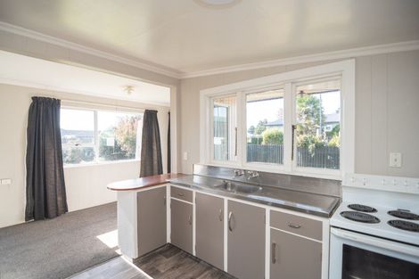Photo of property in 16 Lachlan Street, Temuka, 7920