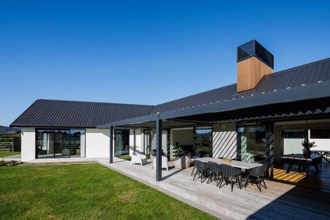 Photo of property in 10 Moemoea Place, Cambridge, 3434