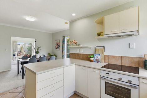 Photo of property in 26 Beach Haven Place, Paraparaumu Beach, Paraparaumu, 5032