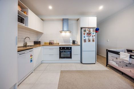 Photo of property in 4/20 Bader Drive, Mangere, Auckland, 2022