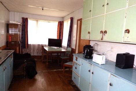 Photo of property in 15 Vera Street, Marton, 4710