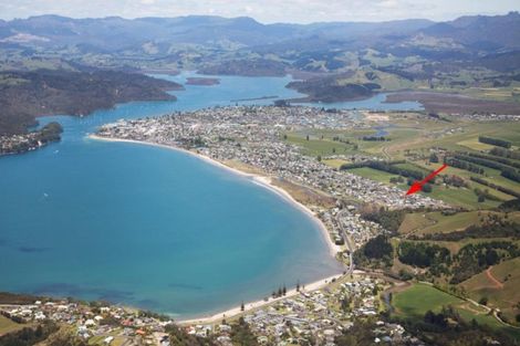 Photo of property in 9 Dotterel Place, Whitianga, 3510