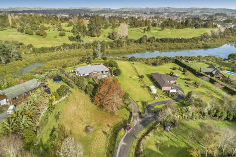 Photo of property in 79b Hyland Place, Waiuku, 2681