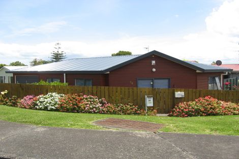 Photo of property in 2/14 Waterfront Road, Mangere Bridge, Auckland, 2022