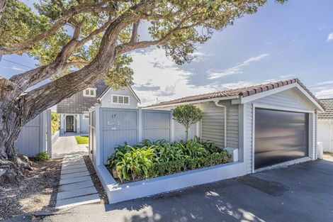 Photo of property in 17 Ludlam Street, Seatoun, Wellington, 6022