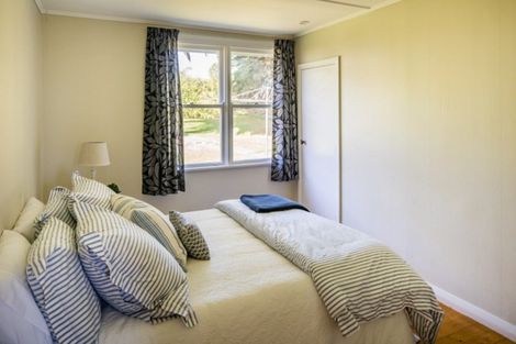 Photo of property in 7 Taupiri Crescent, Titahi Bay, Porirua, 5022