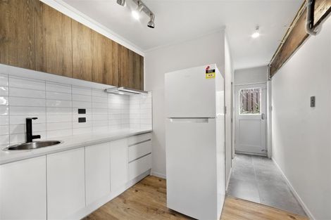 Photo of property in 142 Stredwick Drive, Torbay, Auckland, 0630