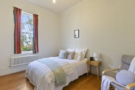 Photo of property in 21 The Parade, Island Bay, Wellington, 6023