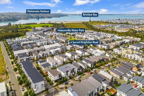 Photo of property in 6 Sacred Kingfisher Road, Hobsonville, Auckland, 0616