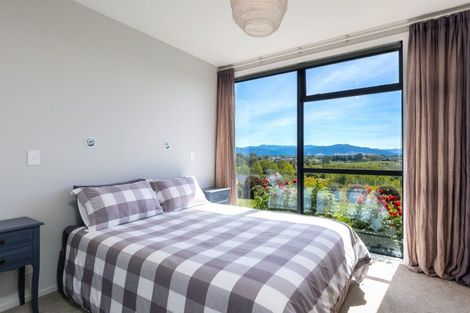 Photo of property in 21 Dry Hills Lane, Riverlands, Blenheim, 7274