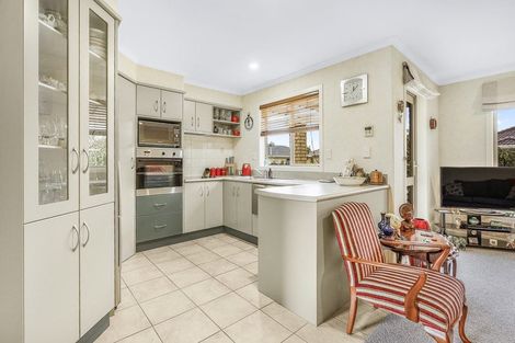 Photo of property in 24 Sovereign Isle Lane, Rototuna, Hamilton, 3210