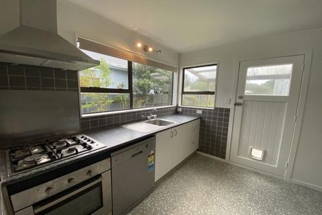 Photo of property in 173 Onepu Road, Lyall Bay, Wellington, 6022