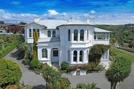 Photo of property in 1 Greta Street, South Hill, Oamaru, 9400