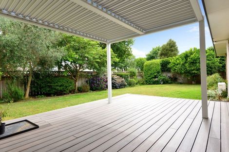 Photo of property in 10 Admiral Crescent, Flagstaff, Hamilton, 3210