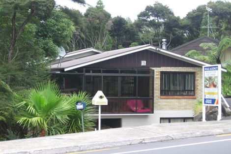 Photo of property in 202 Godley Road, Titirangi, Auckland, 0604