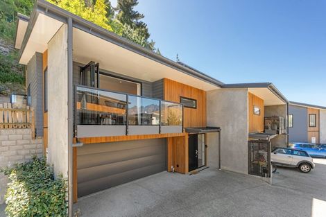 Photo of property in St Andrews Park, 12 Saint Lauras Lane, Queenstown, 9300