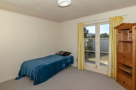 Photo of property in 14 Guys Hill Road, Hospital Hill, Napier, 4110