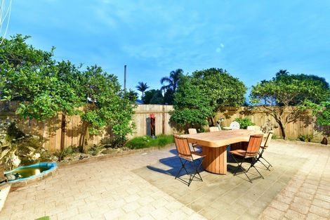 Photo of property in 19 Lillian Place, Orewa, 0931