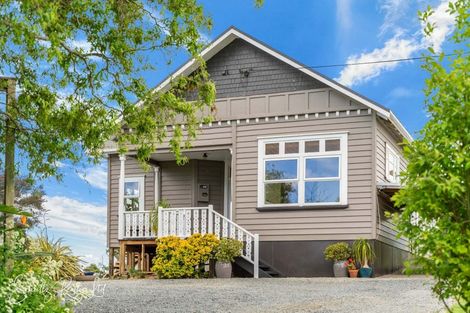 Photo of property in 17 Oparakau Road, Matakohe, 0594