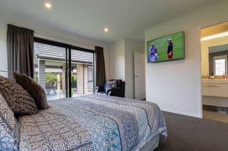 Photo of property in 31 Lilac Close, Cambridge, 3434