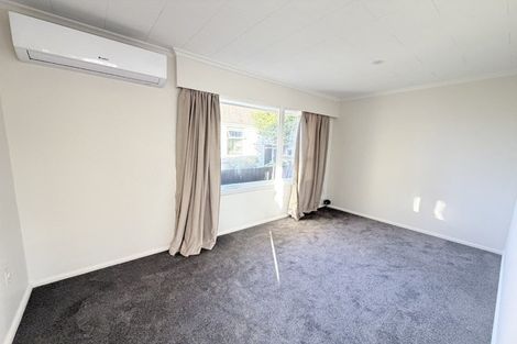 Photo of property in 29 Highfield Place, Avonhead, Christchurch, 8042
