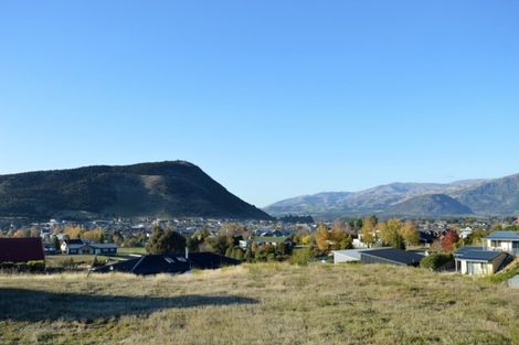 Photo of property in 10 Mataraki Place, Wanaka, 9305