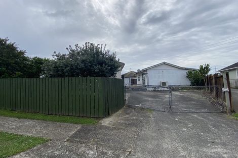 Photo of property in 16 Sandbrook Avenue, Otara, Auckland, 2023