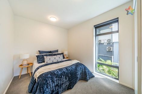 Photo of property in 2/65 Tiketike Way, Brooklyn, Wellington, 6021