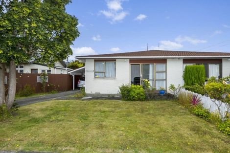 Photo of property in 48f1- Kowhai Avenue, Ebdentown, Upper Hutt, 5018