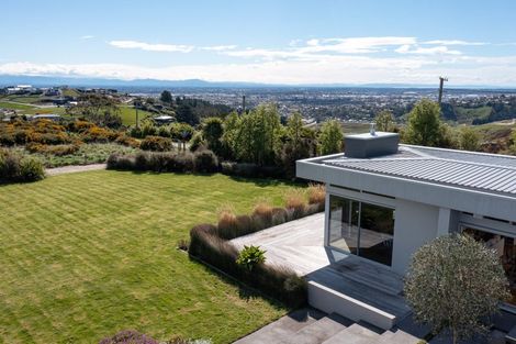 Photo of property in 2 Aglaia Place, Cracroft, Christchurch, 8022
