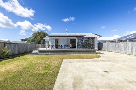 Photo of property in 7b French Street, Moturoa, New Plymouth, 4310