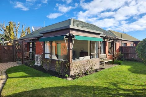 Photo of property in 29 Solway Avenue, Ilam, Christchurch, 8041