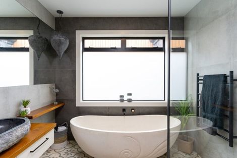 Photo of property in 20 Westwood Street, Greytown, 5712