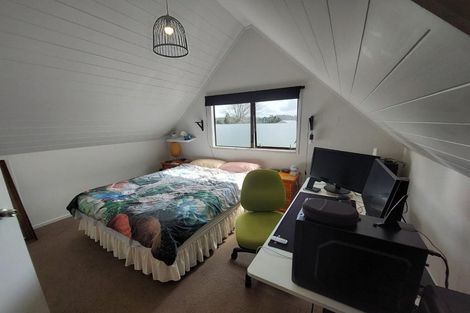 Photo of property in 2/24 Lancaster Road, Beach Haven, Auckland, 0626