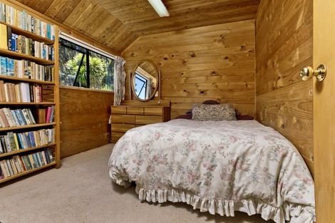 Photo of property in 1347 Old North Road, Helensville, 0875