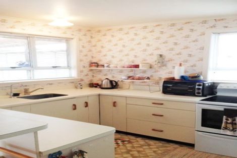 Photo of property in 4 Lydford Place, Spotswood, New Plymouth, 4310