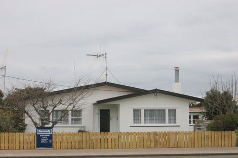 Photo of property in 69 Main Street, Foxton, 4814